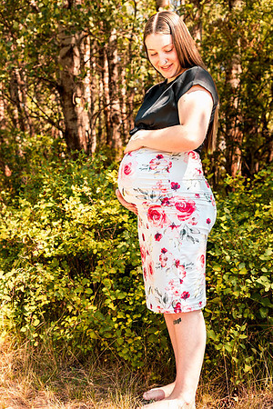 Shelby & Sterling - maternity - IMG_2327 - July 05, 2023 - Radiant Photography by Selina-Selina Gilchrist
