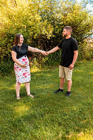 Shelby & Sterling - maternity - IMG_2339 - July 05, 2023 - Radiant Photography by Selina-Selina Gilchrist