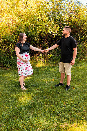 Shelby & Sterling - maternity - IMG_2341 - July 05, 2023 - Radiant Photography by Selina-Selina Gilchrist