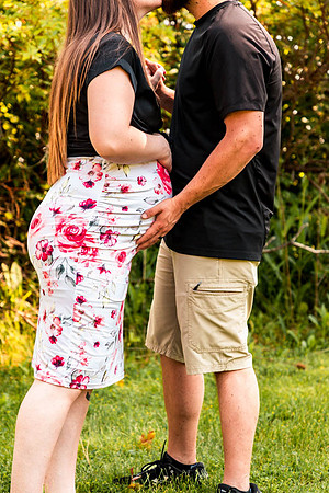 Shelby & Sterling - maternity - IMG_2360 - July 05, 2023 - Radiant Photography by Selina-Selina Gilchrist