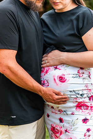 Shelby & Sterling - maternity - IMG_2390 - July 05, 2023 - Radiant Photography by Selina-Selina Gilchrist