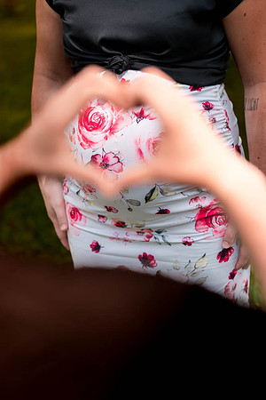 Shelby & Sterling - maternity - IMG_2421 - July 05, 2023 - Radiant Photography by Selina-Selina Gilchrist