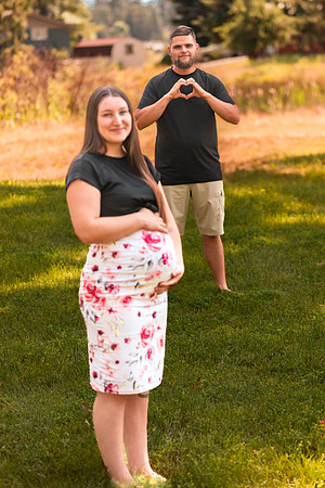 Shelby & Sterling - maternity - IMG_2416 - July 05, 2023 - Radiant Photography by Selina-Selina Gilchrist