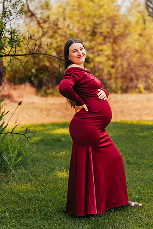 Shelby & Sterling - maternity - IMG_2479 - July 05, 2023 - Radiant Photography by Selina-Selina Gilchrist