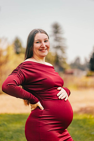 Shelby & Sterling - maternity - IMG_2493 - July 05, 2023 - Radiant Photography by Selina-Selina Gilchrist