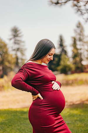 Shelby & Sterling - maternity - IMG_2495 - July 05, 2023 - Radiant Photography by Selina-Selina Gilchrist