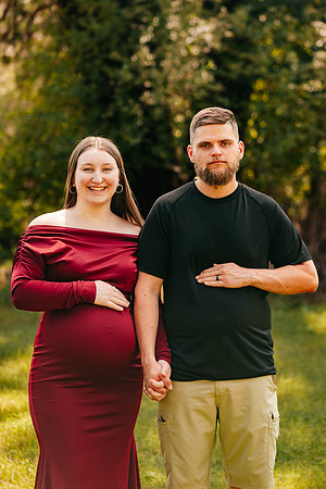 Shelby & Sterling - maternity - IMG_2533 - July 05, 2023 - Radiant Photography by Selina-Selina Gilchrist