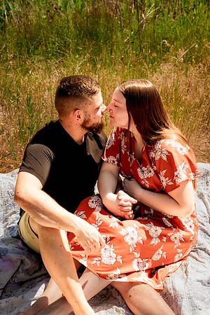Shelby & Sterling - maternity - IMG_2231 - July 05, 2023 - Radiant Photography by Selina-Selina Gilchrist