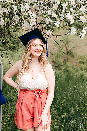 Maddy B Spring - Class of 2022 - IMG_3634 - May 26, 2022 - ©Radiant Photography by Selina - Selina Gilchrist