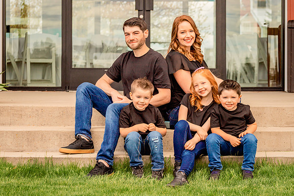 IMG_0229 - Nicole & Family May 01, 2021 - Radiant Photography by Selina - Selina Gilchrist