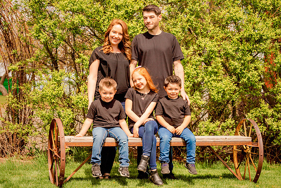 IMG_0258 - Nicole & Family May 01, 2021 - Radiant Photography by Selina - Selina Gilchrist