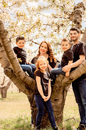 IMG_0361-Edit-2 - Nicole & Kaleb Family May 01, 2021 - Radiant Photography by Selina - Selina Gilchrist