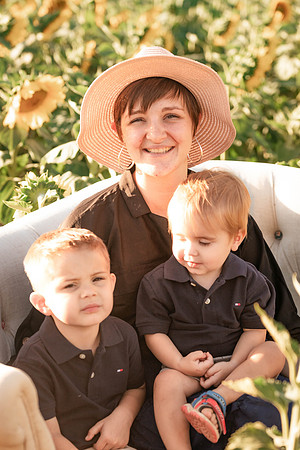 Andy Rowan & Sora - Sunflowers 2023 - IMG_2928 - July 17, 2023 - Radiant Photography by Selina-Selina Gilchrist