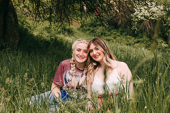Maddy B Spring - Class of 2022 - IMG_3759 - May 26, 2022 - ©Radiant Photography by Selina - Selina Gilchrist