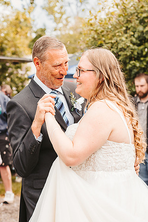 Brittany  Daren Wedding - reception -IMG_0587 - June 04 2022 - Radiant Photography by Selina - Selina Gilchrist