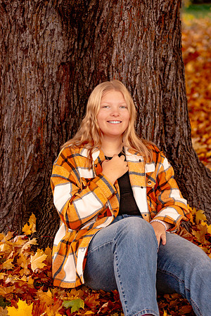 Kam R - Class of 2024 - IMG_3909 - October 19, 2023 - Radiant Photography by Selina-Selina Gilchrist