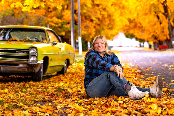 Kam R - Class of 2024 - IMG_3844 - October 19, 2023 - Radiant Photography by Selina-Selina Gilchrist