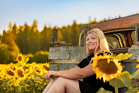 Kam Riese_IMG_4534 - July 21, 2023 - Radiant Photography by Selina-Selina Gilchrist