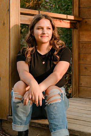 IMG_1392 - Jazmine - Class of 2022 Rogers HS - August 15, 2021 - ©Radiant Photography by Selina - Selina Gilchrist_