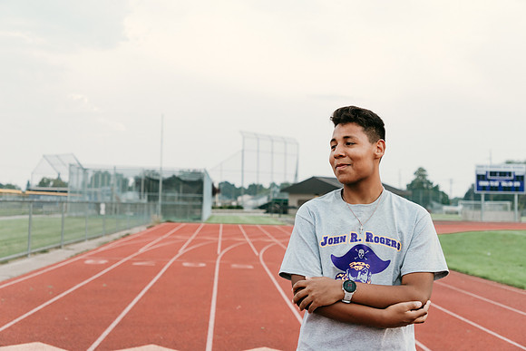 IMG_3580 - Jaimen Bivens - Class of 2022 Rogers HS - August 20, 2021 - ©Radiant Photography by Selina - Selina Gilchrist_