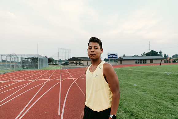 IMG_3687 - Jaimen Bivens - Class of 2022 Rogers HS - August 20, 2021 - ©Radiant Photography by Selina - Selina Gilchrist_