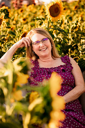 Kelly Anderson_sunflowers - IMG_5094 - July 23, 2023 - Radiant Photography by Selina-Selina Gilchrist