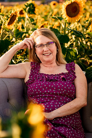 Kelly Anderson_sunflowers - IMG_5092 - July 23, 2023 - Radiant Photography by Selina-Selina Gilchrist