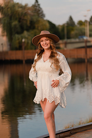 IMG_2236 -  Maddy B - Class of 2022 - Jenkins HS -August 19, 2021 - ©Radiant Photography by Selina - Selina Gilchrist_