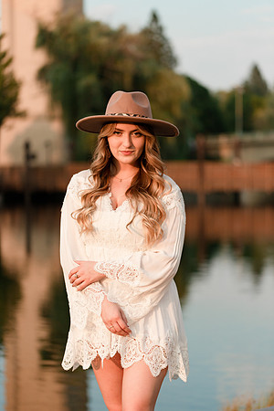 IMG_2275 -  Maddy B - Class of 2022 - Jenkins HS -August 19, 2021 - ©Radiant Photography by Selina - Selina Gilchrist_