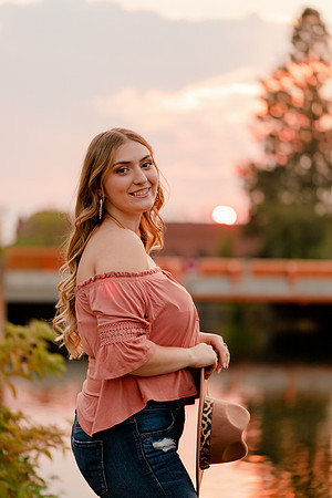 IMG_2744 -  Maddy B - Class of 2022 - Jenkins HS -August 19, 2021 - ©Radiant Photography by Selina - Selina Gilchrist_