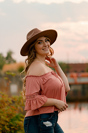 IMG_2790 -  Maddy B - Class of 2022 - Jenkins HS -August 19, 2021 - ©Radiant Photography by Selina - Selina Gilchrist_