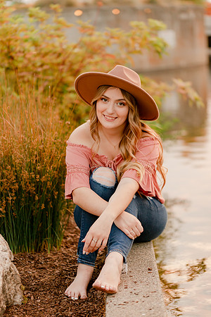 IMG_2897 -  Maddy B - Class of 2022 - Jenkins HS -August 19, 2021 - ©Radiant Photography by Selina - Selina Gilchrist_
