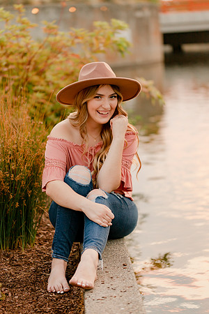 IMG_2922 -  Maddy B - Class of 2022 - Jenkins HS -August 19, 2021 - ©Radiant Photography by Selina - Selina Gilchrist_