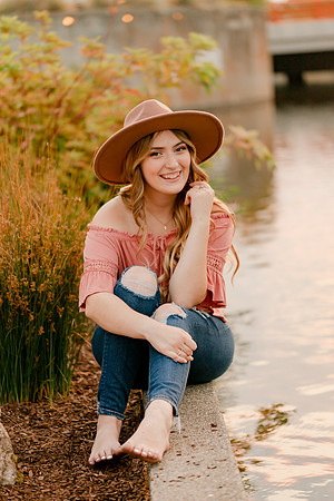 IMG_2924 -  Maddy B - Class of 2022 - Jenkins HS -August 19, 2021 - ©Radiant Photography by Selina - Selina Gilchrist_