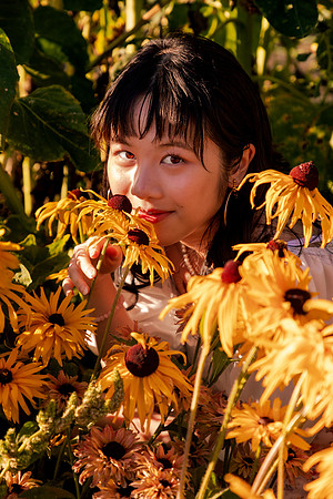 Dana N - Class of 2024 - IMG_8903 - September 10, 2023 - Radiant Photography by Selina-Selina Gilchrist