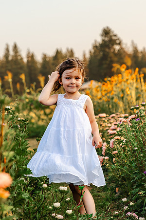 Linda F & family - IMG_4722 - August 22, 2021 - Radiant Photography by Selina-Selina Gilchrist