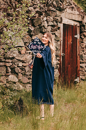 Maddy B Spring - Class of 2022 - IMG_3782 - May 26, 2022 - ©Radiant Photography by Selina - Selina Gilchrist