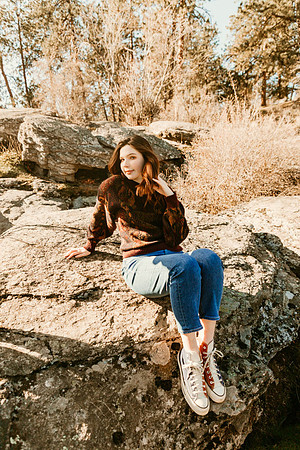 Kiera S - Class of 2022 - IMG_9504 - October 31, 2021 - Radiant Photography by Selina - Selina Gilchrist
