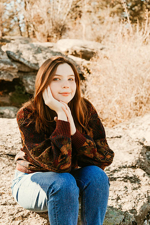 Kiera S - Class of 2022 - IMG_9514 - October 31, 2021 - Radiant Photography by Selina - Selina Gilchrist