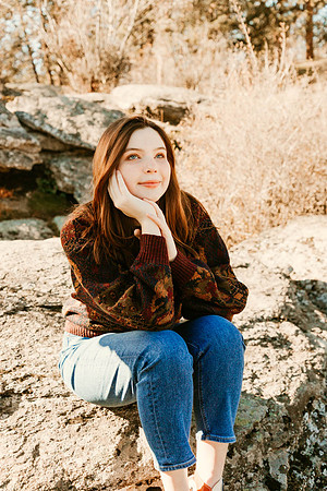 Kiera S - Class of 2022 - IMG_9520 - October 31, 2021 - Radiant Photography by Selina - Selina Gilchrist
