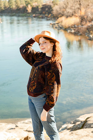 Kiera S - Class of 2022 - IMG_9706 - October 31, 2021 - Radiant Photography by Selina - Selina Gilchrist