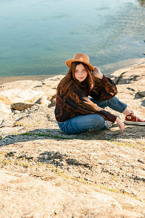 Kiera S - Class of 2022 - IMG_9787 - October 31, 2021 - Radiant Photography by Selina - Selina Gilchrist