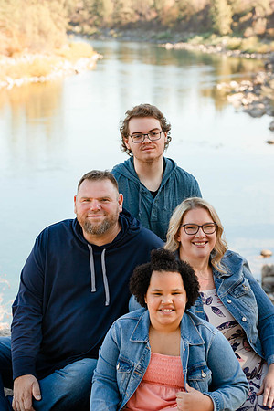 Bree & Arron Family - Mirabeau Point Park - IMG_2680 - October 03, 2021 - Radiant Photography by Selina - Selina Gilchrist