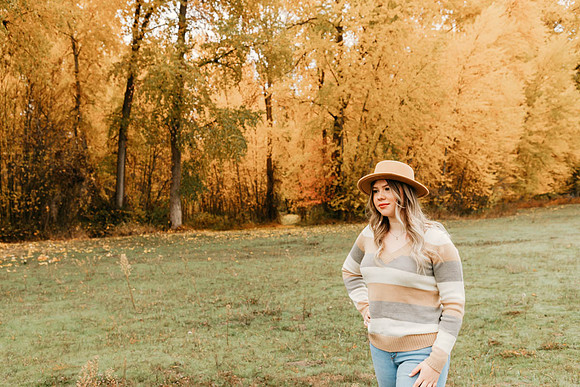 Natalee H - Class of 2022 - IMG_0347 - October 24, 2021 - Radiant Photography by Selina - Selina Gilchrist