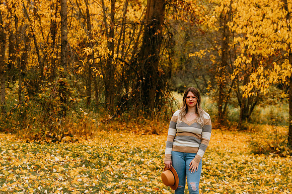 Natalee H - Class of 2022 - IMG_0376 - October 24, 2021 - Radiant Photography by Selina - Selina Gilchrist