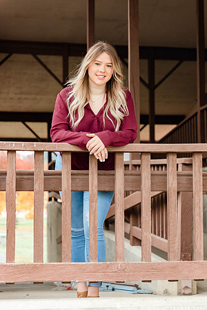 Natalee H - Class of 2022 - IMG_0831 - October 24, 2021 - Radiant Photography by Selina - Selina Gilchrist