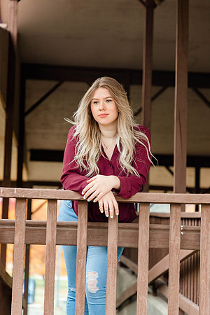 Natalee H - Class of 2022 - IMG_0838 - October 24, 2021 - Radiant Photography by Selina - Selina Gilchrist