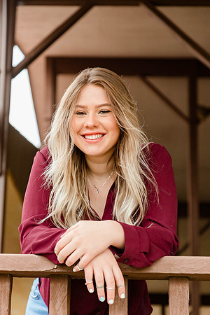 Natalee H - Class of 2022 - IMG_0844 - October 24, 2021 - Radiant Photography by Selina - Selina Gilchrist