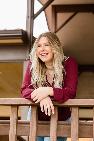 Natalee H - Class of 2022 - IMG_0848 - October 24, 2021 - Radiant Photography by Selina - Selina Gilchrist