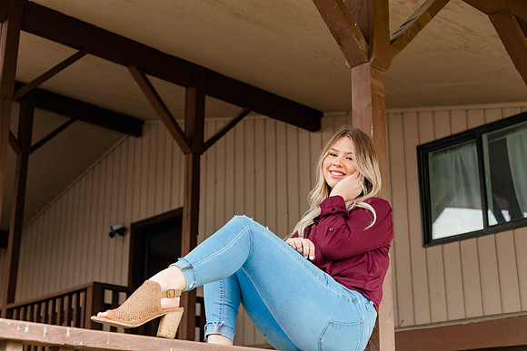Natalee H - Class of 2022 - IMG_0882 - October 24, 2021 - Radiant Photography by Selina - Selina Gilchrist